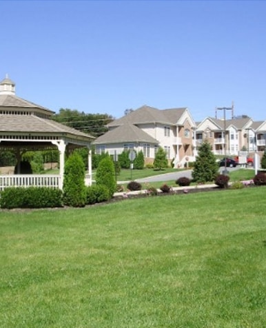 The Regency Club in Middletown, NY - Foto de edificio - Building Photo