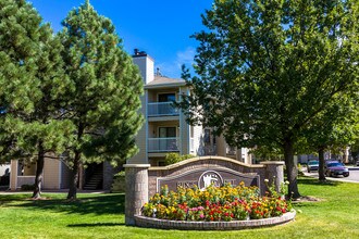 Ridge Hill in Aurora, CO - Building Photo - Building Photo