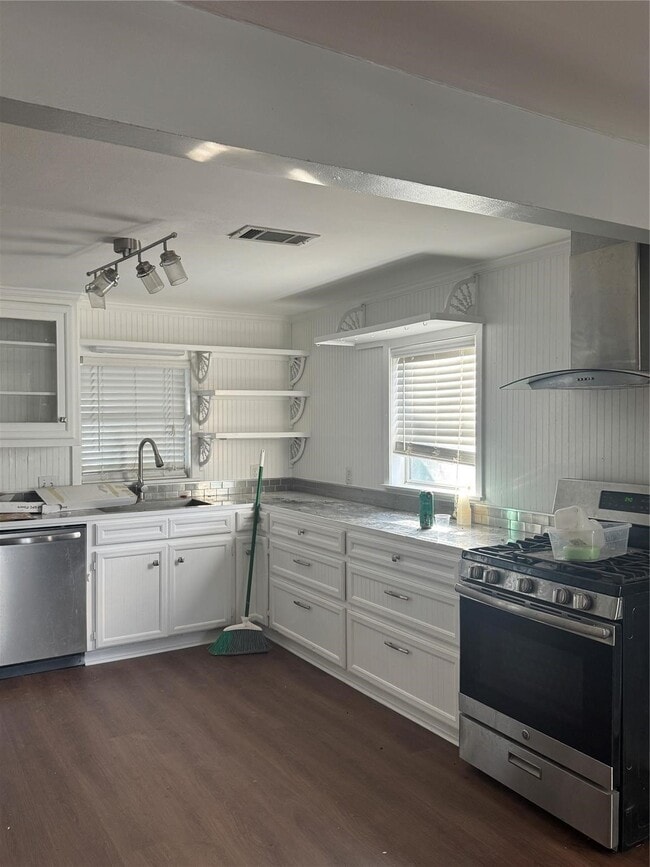 property at 7319 TX-36