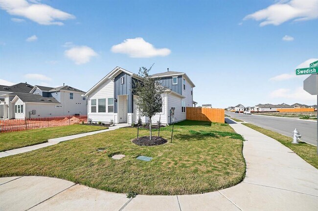 5900 Swedish Farms Ter in Del Valle, TX - Building Photo - Building Photo