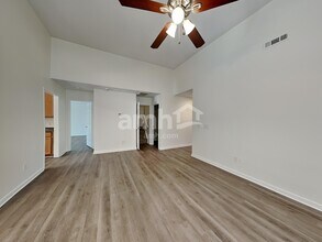 1963 Trace Creek Dr in Waxhaw, NC - Foto de edificio - Building Photo