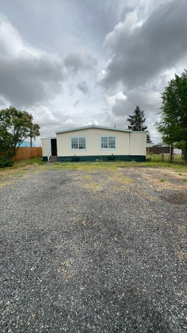 property at 130 Jefferson Ave