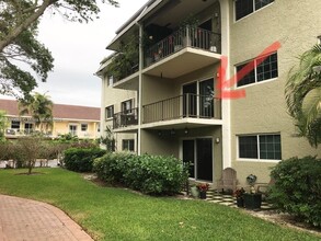 3002 NE 5th Terrace in Wilton Manors, FL - Building Photo - Building Photo