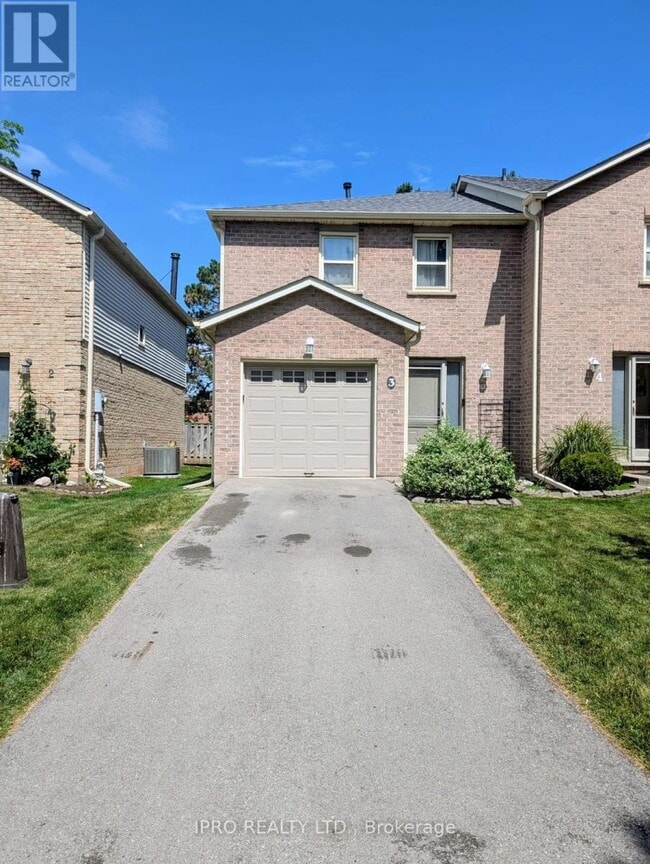 property at 3455-3455 Caplan Crescent