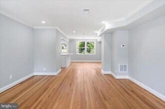 3551 Shannon Dr in Baltimore, MD - Building Photo - Building Photo