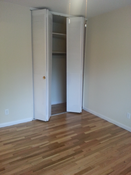 465 Medlock Rd in Decatur, GA - Foto de edificio