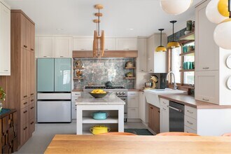 4100 Overlook Dr in Minneapolis, MN - Building Photo - Building Photo