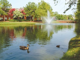 Vaughn Lakes in Montgomery, AL - Building Photo