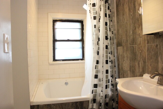 1367 Dean St in Brooklyn, NY - Building Photo - Building Photo