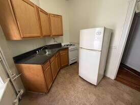 25 Walbridge St, Unit 4 in Boston, MA - Building Photo