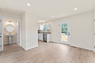 204B Hamilton St in Fredericksburg, VA - Building Photo - Building Photo