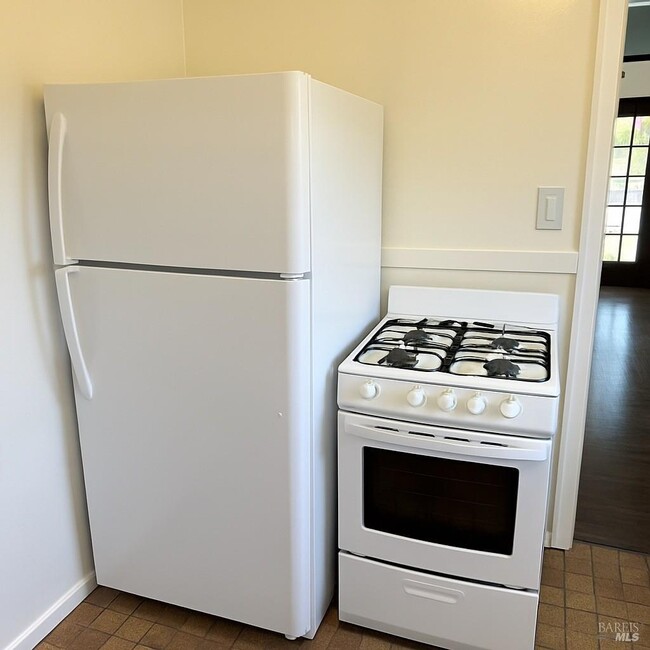 property at 321 Bayview St