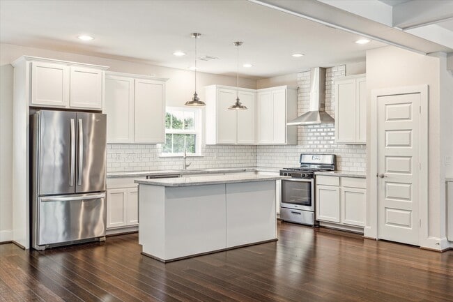 property at 4612 Chartres St