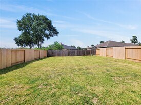273 Douglas Hls Dr in Magnolia, TX - Building Photo