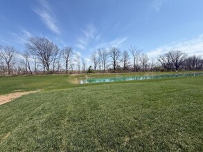 3771 Sunset Rdg Dr in Franklin, IN - Building Photo - Building Photo