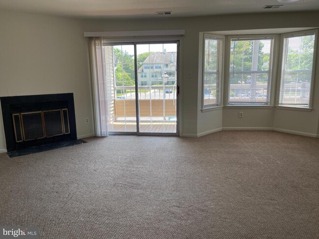 303 Trinity Ct in Princeton, NJ - Building Photo - Building Photo