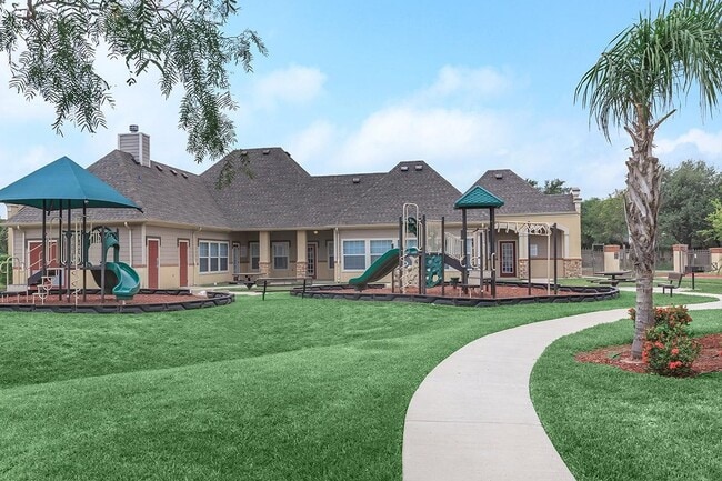 900 N 26th St in McAllen, TX - Building Photo - Building Photo