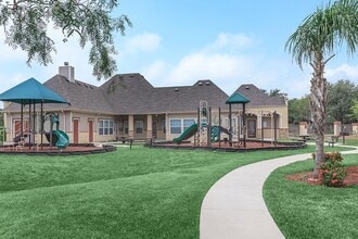 900 N 26th St in McAllen, TX - Building Photo - Building Photo