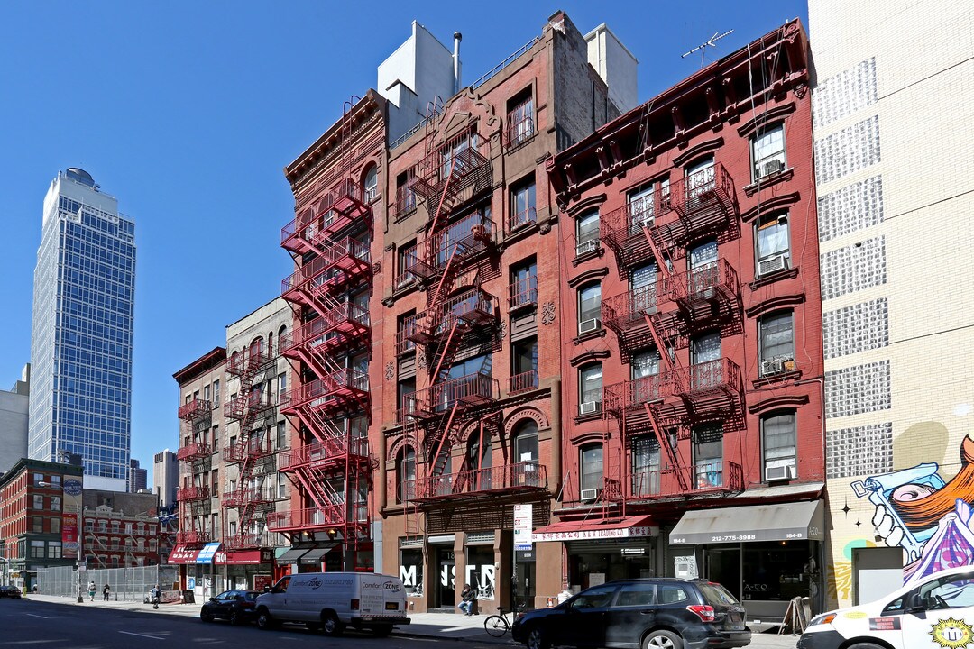 182 Lafayette St in New York, NY - Foto de edificio