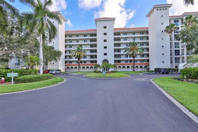 4801 Osprey Dr S