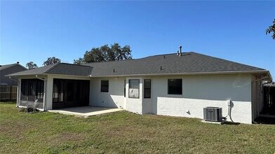 185 SE 62nd Ave in Ocala, FL - Building Photo - Building Photo
