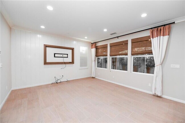 property at 51 Wildvine