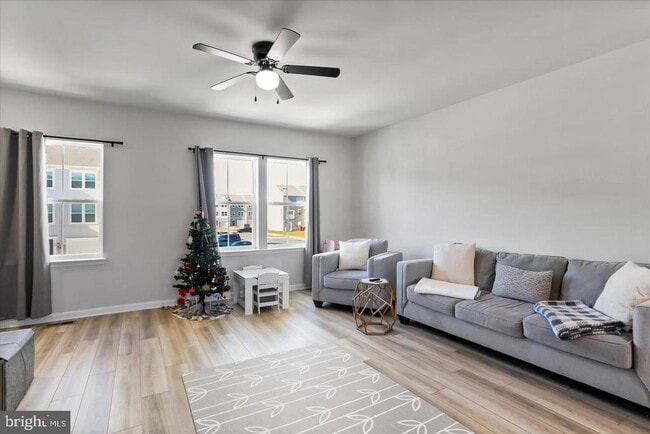 143 Cooperage Rd in Inwood, WV - Building Photo - Building Photo