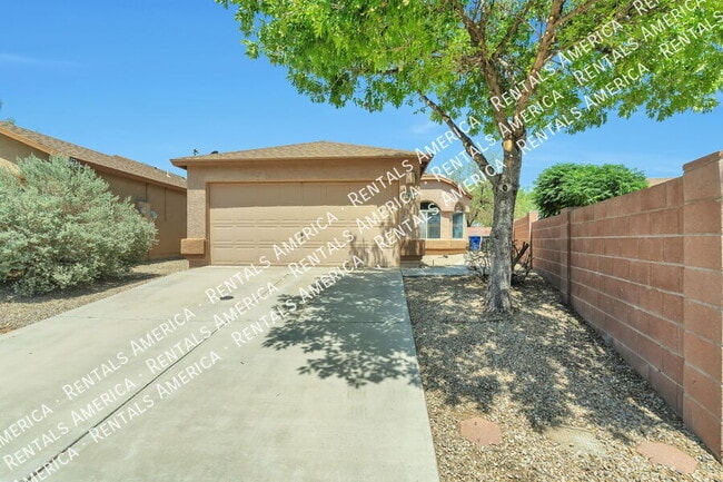 7838 S Hidden Stone Ln in Tucson, AZ - Building Photo - Building Photo