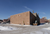 Downtown East in Minneapolis, MN - Foto de edificio - Building Photo