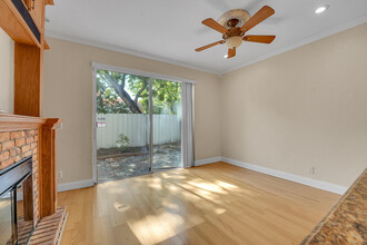 3948 Lake Tahoe Cir in West Palm Beach, FL - Foto de edificio - Building Photo
