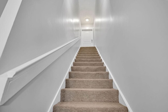 645 N College Ave in Bloomington, IN - Building Photo - Building Photo