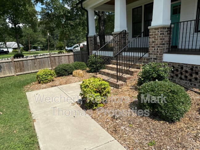 2725 Duke Homestead Rd in Durham, NC - Building Photo - Building Photo