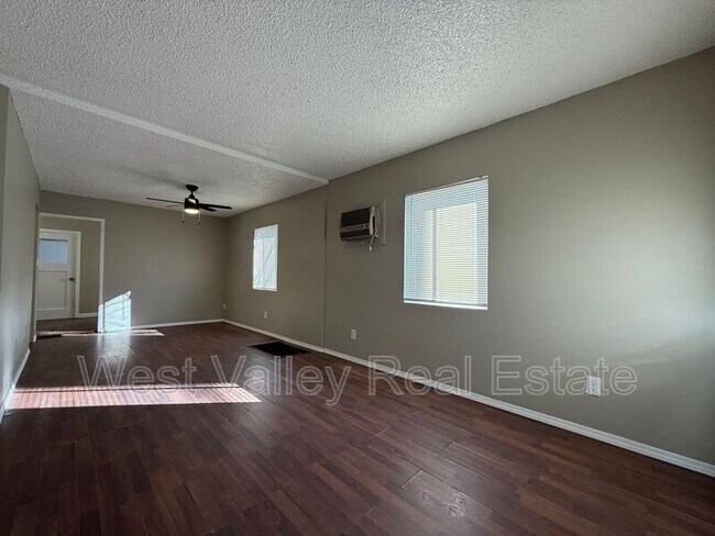 200 Fillmore St in Taft, CA - Building Photo - Building Photo