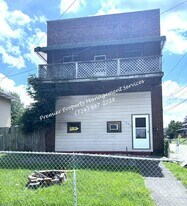 602 E Lutton St in New Castle, PA - Building Photo