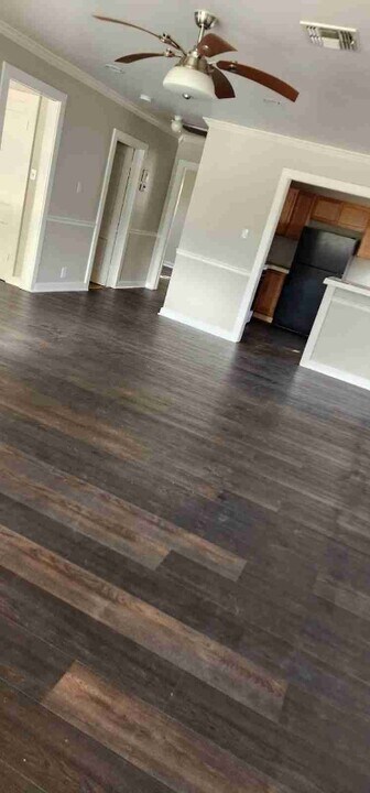 2705 Ayers St in Corpus Christi, TX - Foto de edificio