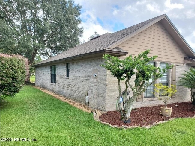 7589 Fawn Lake Dr S in Jacksonville, FL - Building Photo - Building Photo