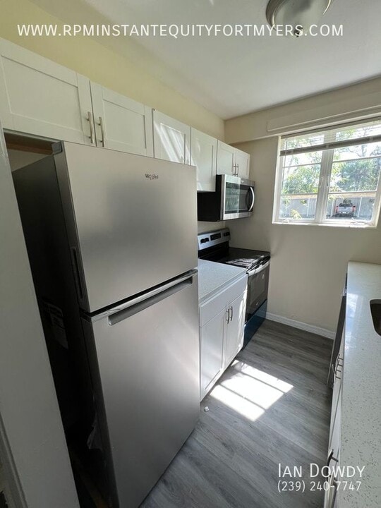 1510 Park Ave in Ft. Myers, FL - Building Photo