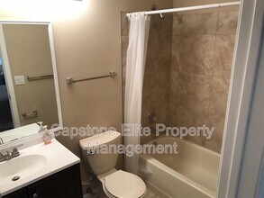 1 Cornerstone Ln in Newark, NJ - Building Photo - Building Photo