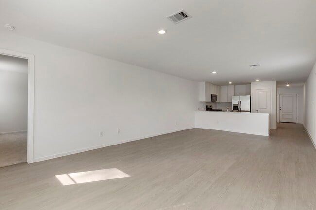 property at 490 Southern Magnolia Wy