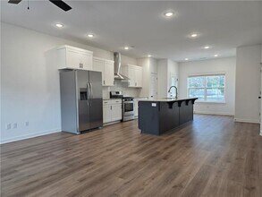 987 N Crater Ave in Fayetteville, AR - Building Photo - Building Photo