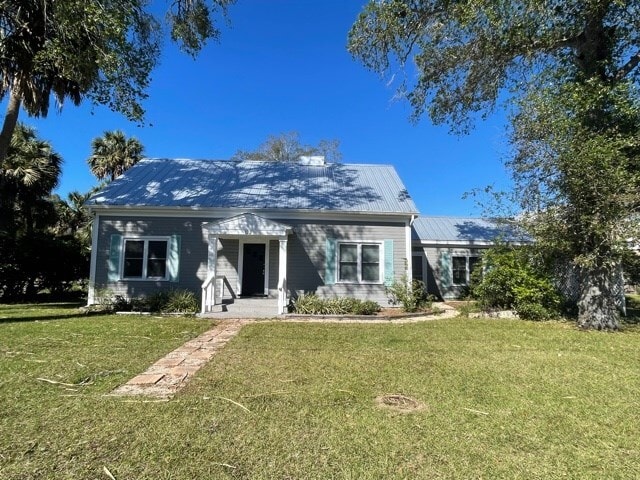 123 Ave C in Apalachicola, FL - Building Photo - Building Photo