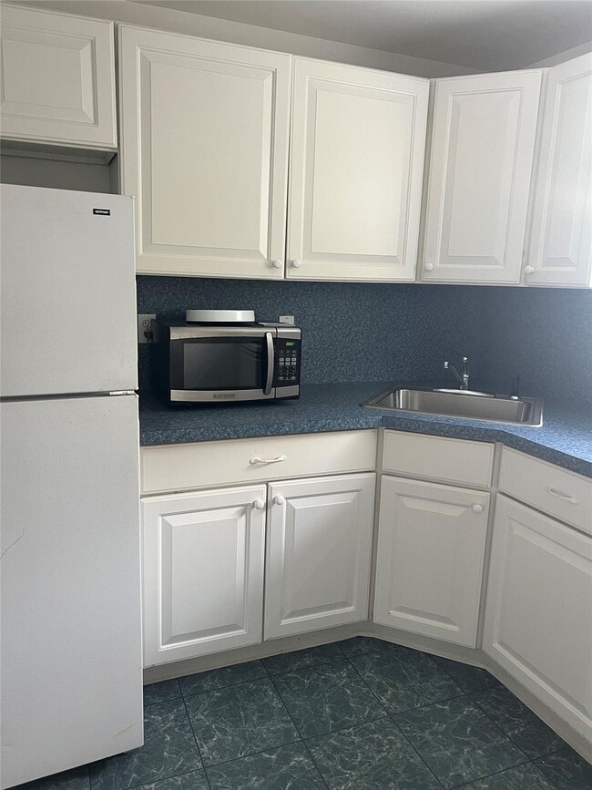 property at 121 Sullivan Ave
