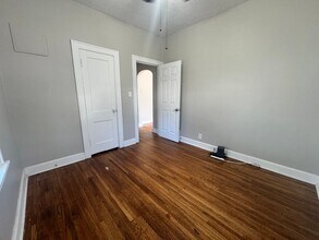 4438 Greenwood St in Lincoln, NE - Building Photo - Building Photo