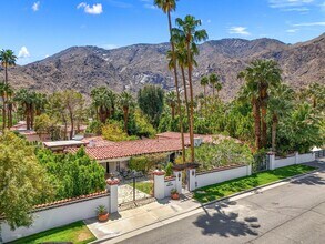 435 W Veredasur in Palm Springs, CA - Building Photo - Building Photo