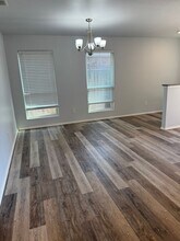 1106 N Englewood Ave in Lubbock, TX - Building Photo - Building Photo