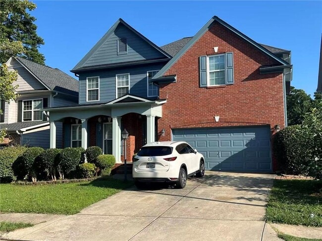 property at 6374 Mimosa Cir