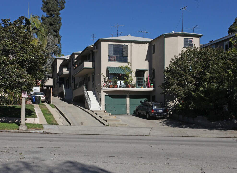 3379 Rowena in Los Angeles, CA - Building Photo