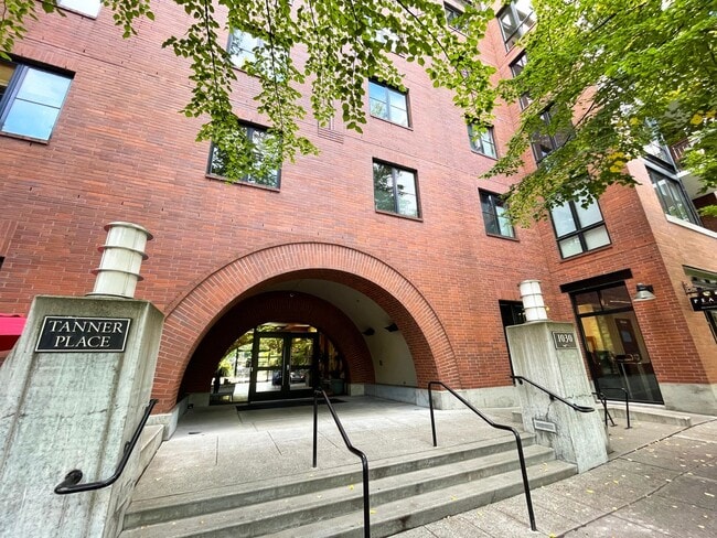 property at 1030 NW Johnson St