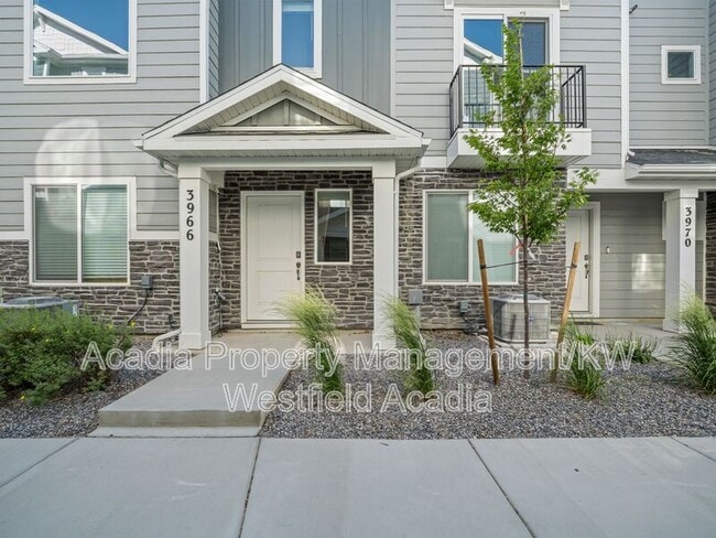 property at 3966 N Eagle Point Ln