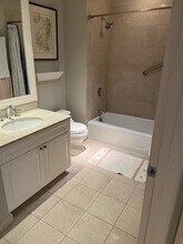 1 Huntington Ave, Unit 407 in Boston, MA - Building Photo - Building Photo